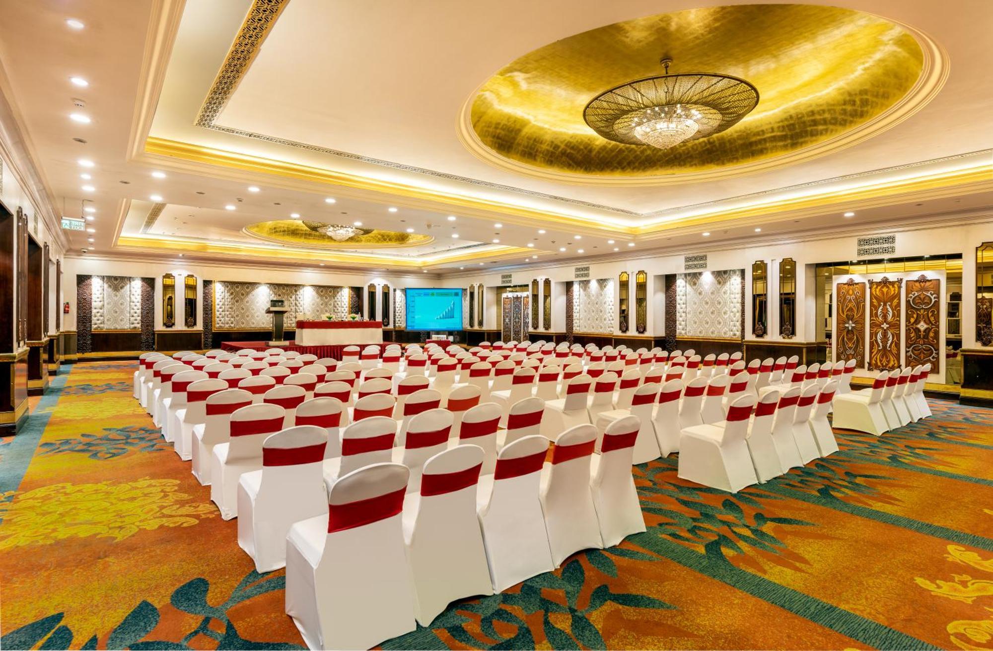 Mayfair Lagoon 5* Bhubaneswar